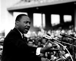 Biografia De Martin Luther King Jr Rev Dr Martin Luther King Jr Speaking 8 In 2020 Dr Martin Luther King Jr Dr Martin Luther King Martin Luther King Jr
