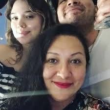 Alma Morales's Instagram, Twitter & Facebook