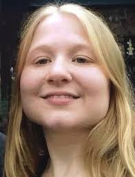 Anna Hullinger's Instagram, Twitter & Facebook