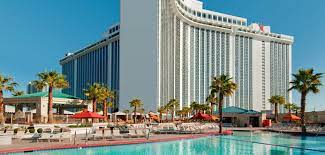 Nestled in a convenient central location within. Westgate Las Vegas Resort Casino Pool Las Vegas Nv