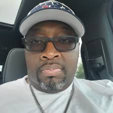 Henry Green (@HenryGr16519629)