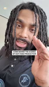 📸 Photo Credit: @nflharvey 🎭 Talent @mrwaters_theguy #ikan #ikancreations  #ikanphotography #partnership #motivation #chicago #chicagophotographer  #cinematography #director #holycowproductions #producer #teamwork  #harveyshoots