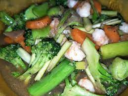 Kami menawarkan perkhidmatan penghantaran makan dalam bentuk kotak yang unik. Resepi Sayur Campur Masak Sos Tiram