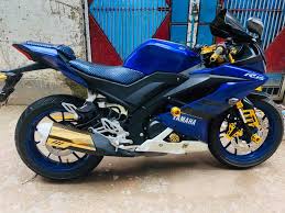 It takes inspiration from older, sportier siblings and to bring the vehicle closer to its racing genes, yamaha has decided to give it the motogp touch with an exclusive movistar livery. R15 V3 Accessories Mj Racing Home Facebook