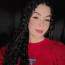 Leyla Andrade's Instagram, Twitter & Facebook