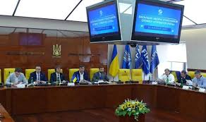 Користувач 💤 (@futboler_ua) створив коротке відео в tiktok з музикою оригінальний звук. Kluby Upl Peregolosovali Za Rasshirenie Chempionata Do 14 Komand Football Ua