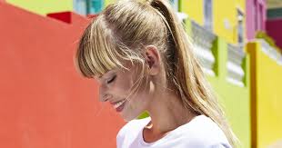 Ecco perché sta bene la frangia con pochi capelli: La Frangia Con I Capelli Fini E Possibile