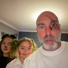 Anyone down to play with a British guy