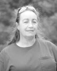 Diane Hoyt's Instagram, Twitter & Facebook