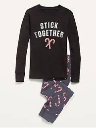 Feb 16, 2021 · the papinelle classic crop pajamas is a gorgeous navy set with short sleeves and cropped pants that is cute enough to wear outside of your bedroom. Family Christmas Pajamas Old Navy