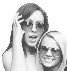 Paper fight Top of the flops