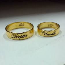Are You In Search For An Exclusive Wedding Engagement Ring With You Name Fingerprint Voicewa Engraved Wedding Rings Engagement Rings Couple Gold Ring Designs