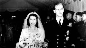 Prinz philip habe die worte vor der hochzeit im jahr 1947 ausgewählt. Prinz Philips Mutter So Schwierig War Das Leben Von Alice Von Battenberg