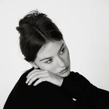 like gravity — Gracie Abrams photographed by Danielle Neu (2023)