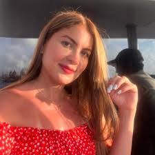 Kari Martinez's Instagram, Twitter & Facebook