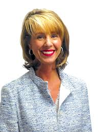 Janet Lively's Instagram, Twitter & Facebook