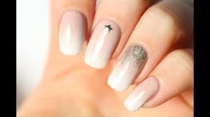 Son utilisation est très facile et adaptable aux propres exigences au même temps. Un Degrade Tout Doux Facon Nail Art Babyboomer Tribulons