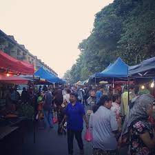 Jadual waktu solat klang waktu solat adalah peruntukan tempoh atau selang masa tertentu bagi masyarakat muslim menjalani syariat solat sama ada fardhu ataupun sunat. Pasar Malam Pandamaran Jaya 7 Tips