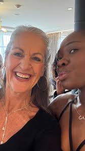 Amazing night showing off these amazing pieces by @moneymav  @mavlifeclothing with @liyakayxo Photography: @beauoneshot @bash_pics  @cassi37 @boldfem24 @walshy201 @checoras @rachelle_modeling  @the_empressofallheart @i_am_pam_rising @keertiiojha ...