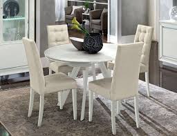 Whether you prefer round or the top is beautiful: Camel Dama Bianca Day White Italian Round Extending Dining Table And Chairs Cfs Furniture Uk