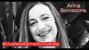 Anna Bonissone , concursante.