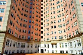 Chicago, il senior apartments for rent. Here S A Look Inside The Astounding Pink Edgewater Beach Apartments Edgewater Chicago Dnainfo