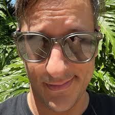 Matt Jasper en Apple Music