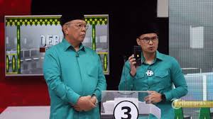 Informasikan kepada pilkada watch via aplikasi qlue. Mpzx5bobnrxc7m