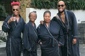 Mohale motaung was born on 9th july 1994 in kibler park, johannesburg, gauteng. Somizi Is Cooking Up A Storm With His New Tv Show And Book You