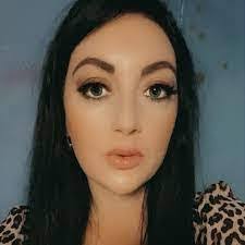 Emily Vonwald's Instagram, Twitter & Facebook