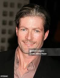 6,625 Frank Ryan Photos & High Res Pictures