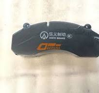 [Hot Item] Original Sinotruk HOWO Truck Spare Parts Front Brake Pad  Wg9100443050 61560040049 Cylinder Pad