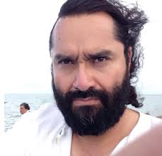 Omar Delgado, distinguido con el Bellas Artes de Novela J. R. Romero 2024 >  Poemas del Alma