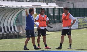 May 25, 2021 · francesco modesto, tecnico della pro vercelli, è uno dei profili più cercati in questo anticipo di mercato.dopo lo spezia, che lo ha messo fra i possibili sostituti di italiano, anche il crotone. Jmn6dlofbzmjcm