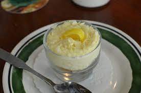 Limoncello Mousse Dolcini Http Aintnocookinglikemommas Blogspot Com 2012 04 Limoncello Mousse With Cookie Yummy Things To Bake Dessert Bar Recipe Desserts