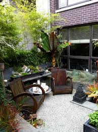 Tropical garden decorations ideas picture for under small. 4 Tips For Touching Up Your Outdoor Summer Decor Beautyharmonylife