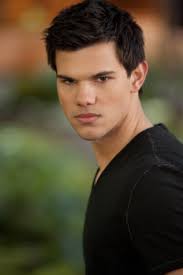 Tell us what you love about the first look of Jacob Black in The Twilight  Saga: Breaking Dawn Part 2!