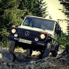 How The Time Flies Twenty Five Years Ago The Mercedes Benz 290 Gd Celebrated Its Premiere The Sale Program For The Off Road Model Mercedes Benz Benz Mercedes