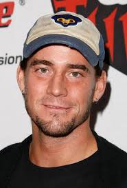 Iată un top 25 cu cele mai avute persoane ale planetei. Cel Mai Prost Wrestler De La Wwe Si Cel Mai Urat Fananr1aluijohncena