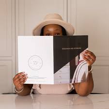 F • O•U•R Can you believe that's how long I've been a momprenuer?! Guys,  you all were with me in the THICK of it when I 1st opened up this account  and