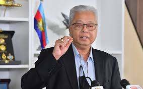 Also learn how he earned most of networth at the age of 60 years old? Stay Home On New Year S Eve Or Celebrate With Family Says Ismail Free Malaysia Today Fmt