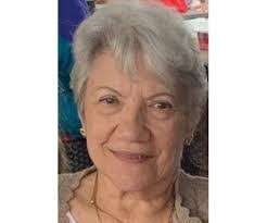 Marilyn Watt's Instagram, Twitter & Facebook