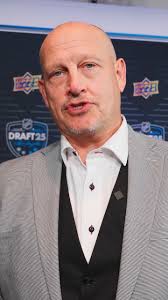 Advice from a NYR legend to the next generation. 🤝