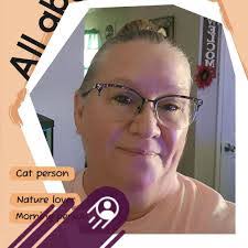 Nanette Noel's Instagram, Twitter & Facebook