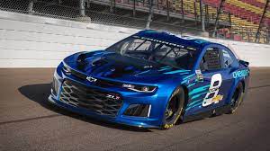 Nascar see how toyota racing has an advantage in nascar by looking a their engines in the shop 2017. What Is Going On With Chevrolet The Racing Gods Bless Us With This Sexy Race Car But No W S Aside From The Daytona 500 Is Something Wrong With The Car Or Is
