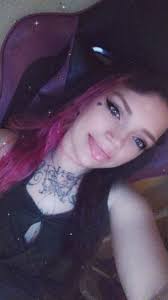 Twitch Streamer Playing Overwatch 2 and Inviting Viewers