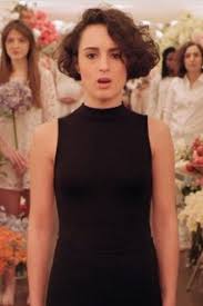 Elle a grandi au sein d'une famille d'artistes. Barbara Pravi La Chanteuse Reprend Eddy De Pretto Chanteur Cheveux