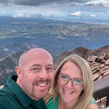 Anyone have fungus in the big toe where the nail lifted? How to get rid of  it?