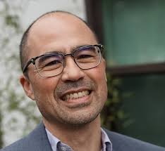 Alumni in Action: Living Our Mission Beyond the Hilltop 🚀🌲 Eddie Lin F'92  graduated from law school at Seattle University. During his work as a  lawyer, he found himself drawn towards community