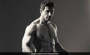 Here S A Sneak Peek Into John Abrahm S Fitness Workout Diet John abraham is an indian film actor, producer and a former model who appears in hindi films. john abrahm s fitness workout diet
